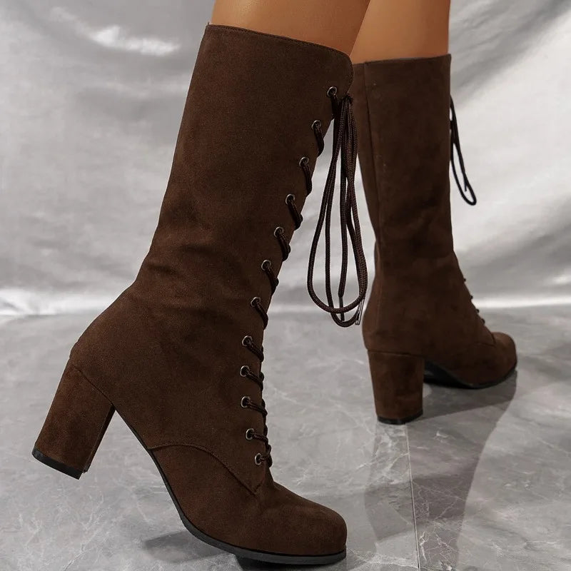 Botas con Cordones Cruzados Valerie