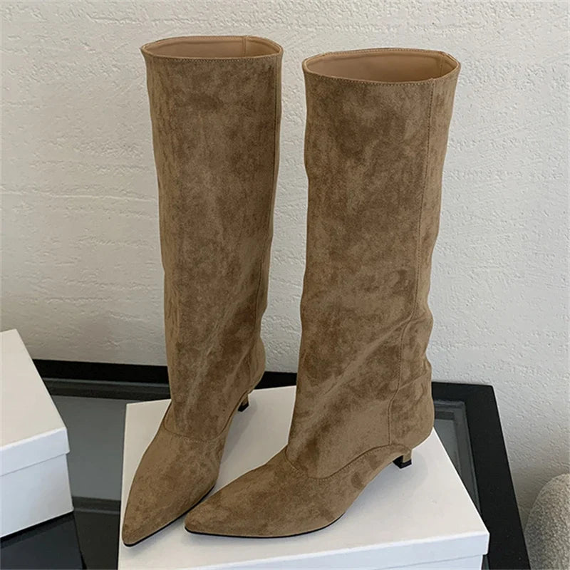 Botas Altas Con Estilo