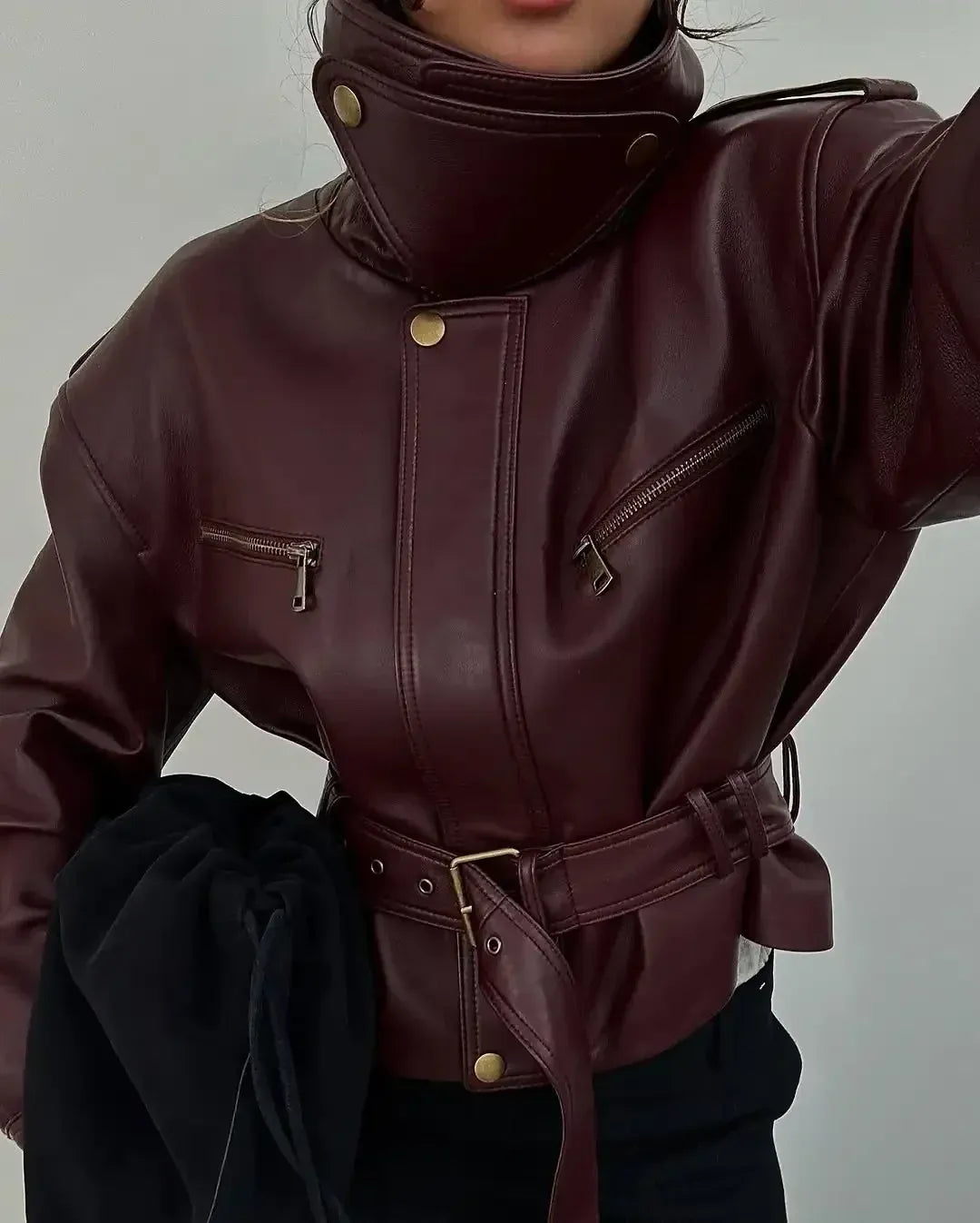 Chaqueta de mujer en color burdeos liso